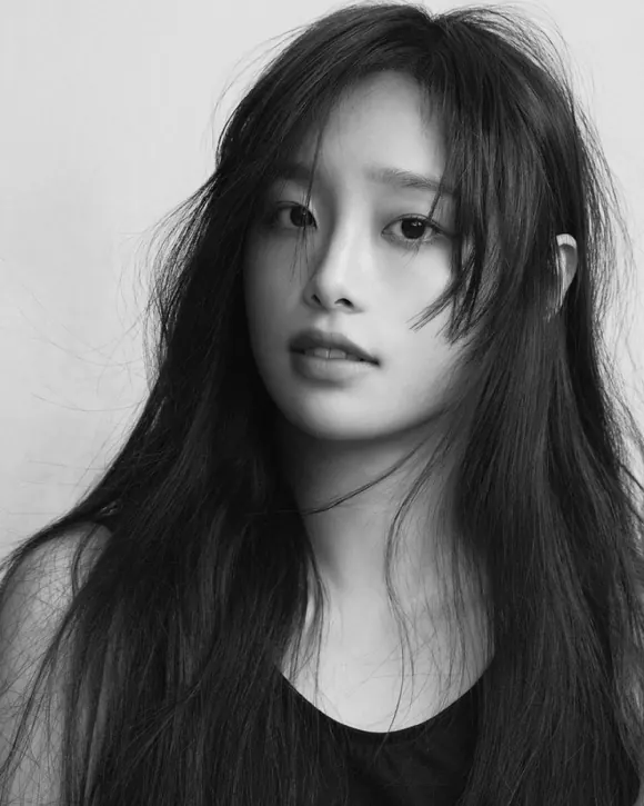 Chuu Ends Exclusive Contract With ATRP After Three Years