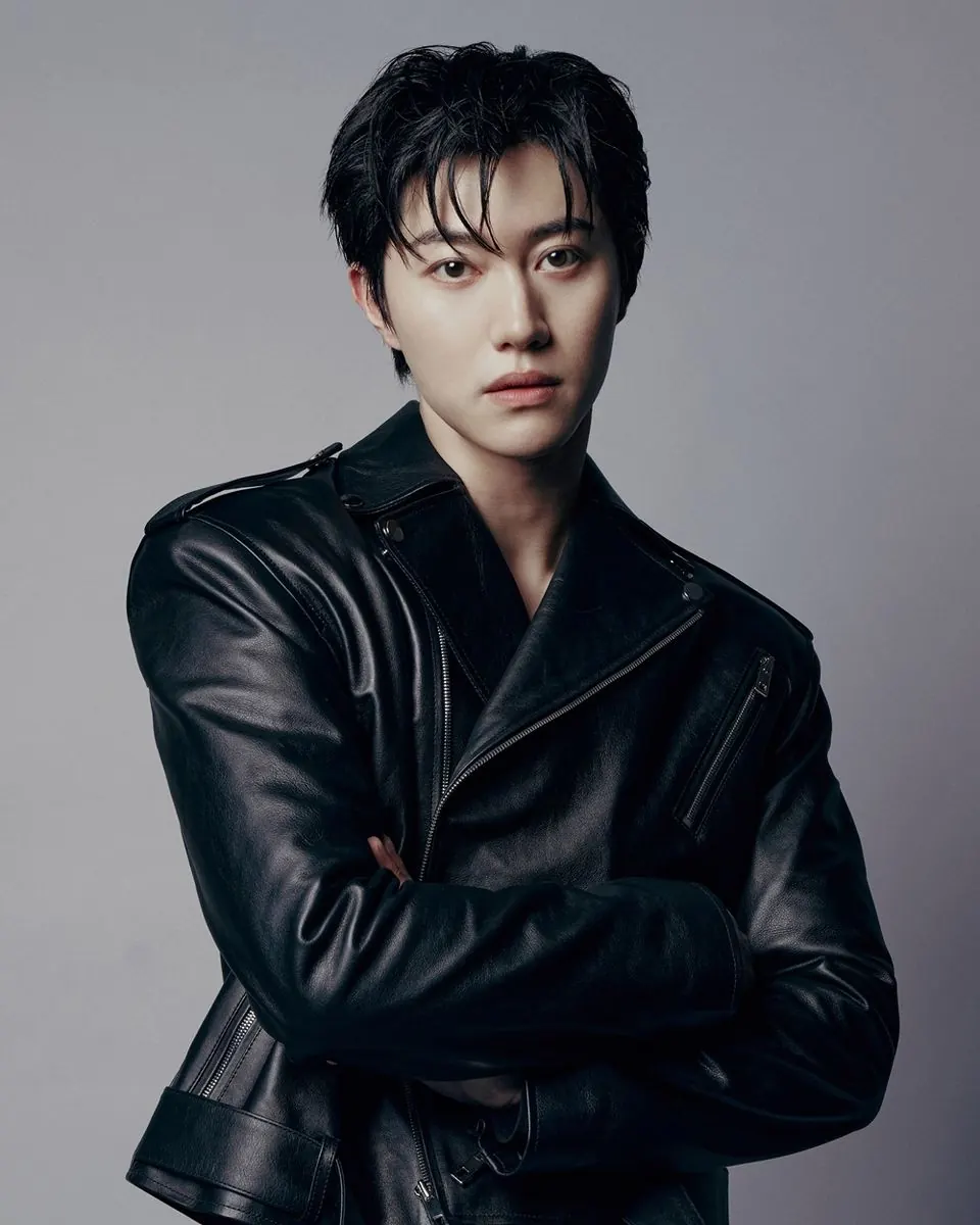 Kwak Dong-yeon Leaves One Last Pre-Enlistment Scene With The East Palace