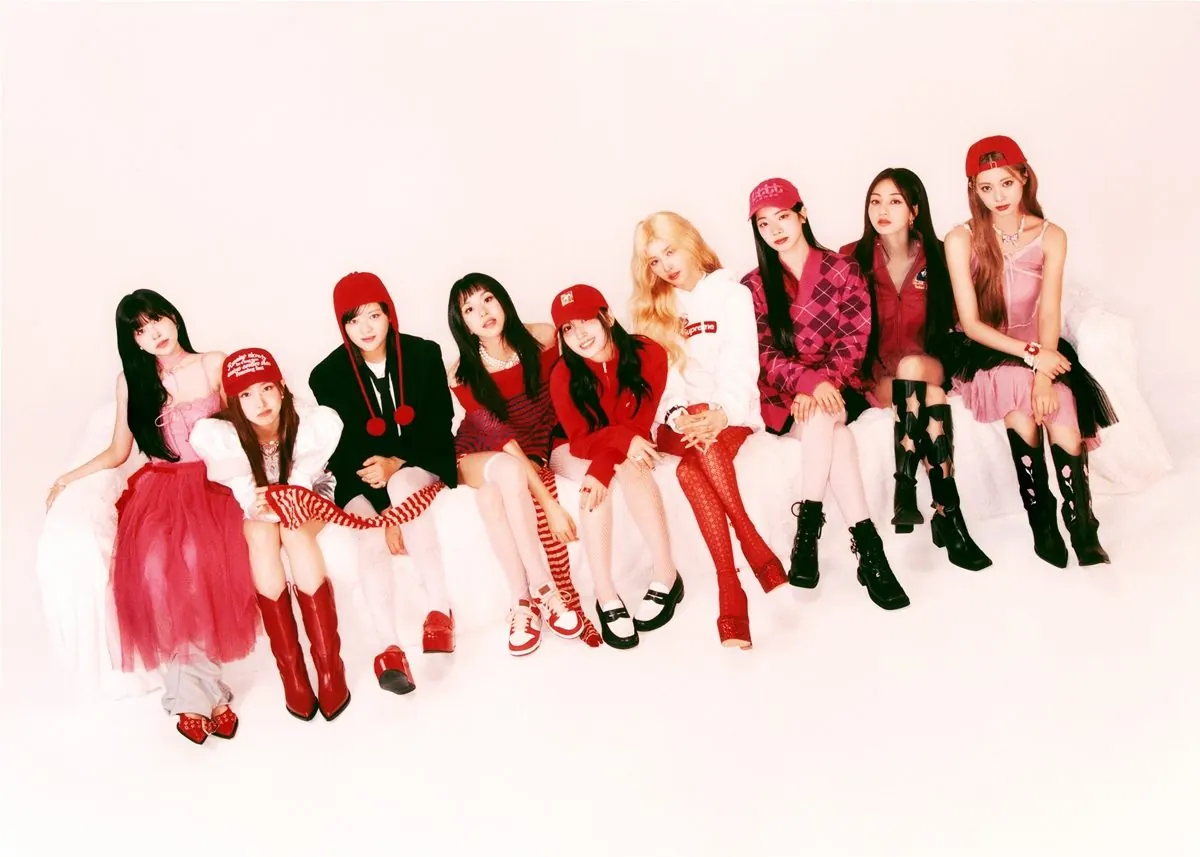 TWICE Enters Contract Renewal Talks as JYP Responds to Reports on Tzuyu, Jihyo and Chaeyoung